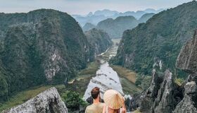 Mua Cave Trekking Ninh Binh for solo travelers